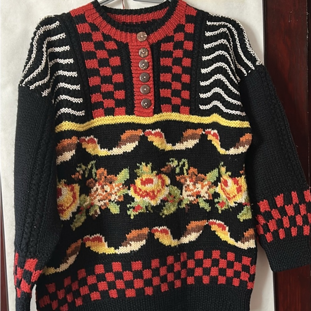 Vintage Handmade Abstract Floral Chunky Knit Sweater, Large